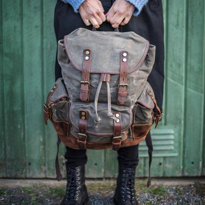 Canvas Hiking Rucksack with Drawstring | Voyager