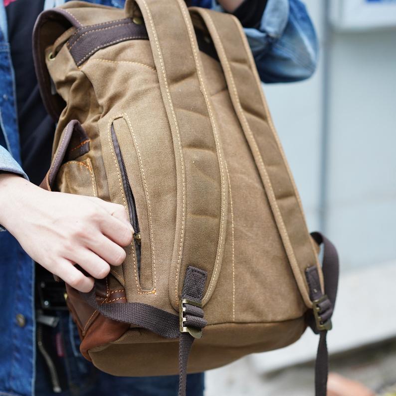 Canvas Hiking Rucksack with Drawstring | Voyager